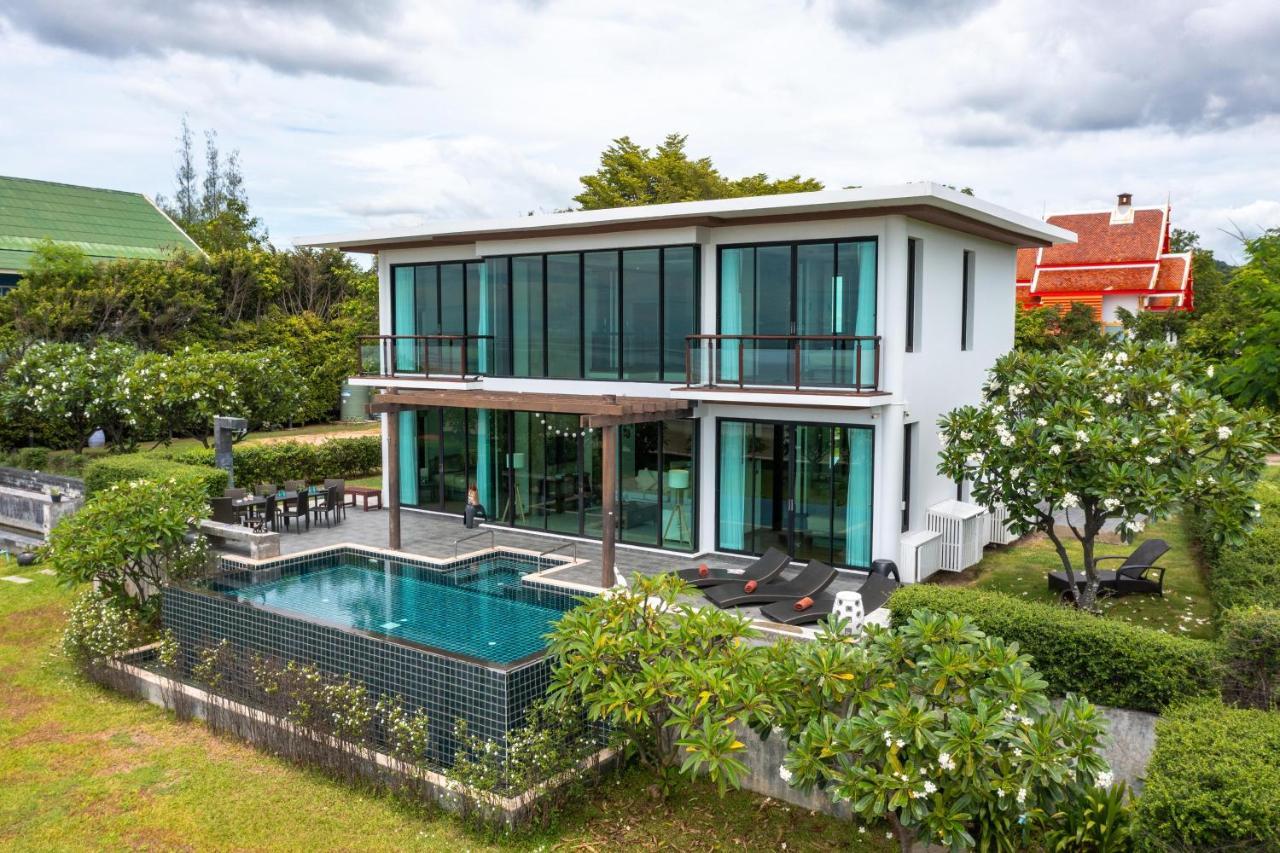 Beachfront Modern 4 Bedroom Pool Villa - Rv Hua Hin Dış mekan fotoğraf
